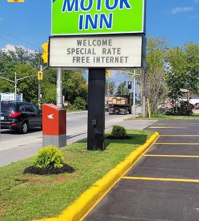 Arnprior Motor Inn Bagian luar foto